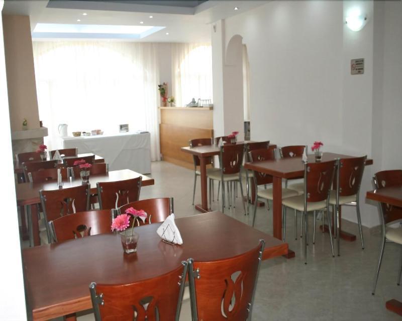 Πανσιόν Πωσειδωνία Aparthotel Αμάρυνθος Εξωτερικό φωτογραφία