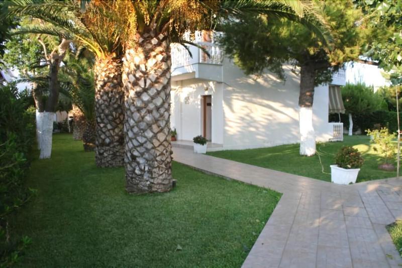 Πανσιόν Πωσειδωνία Aparthotel Αμάρυνθος Εξωτερικό φωτογραφία