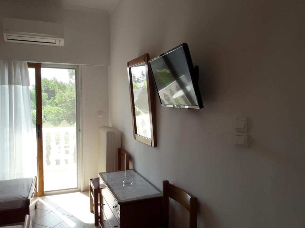 Πανσιόν Πωσειδωνία Aparthotel Αμάρυνθος Εξωτερικό φωτογραφία